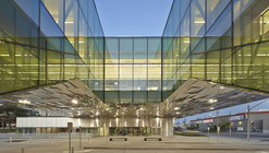 Biblioteca y centro de estudiantes Ashtonbee, Centennial College / MJMA