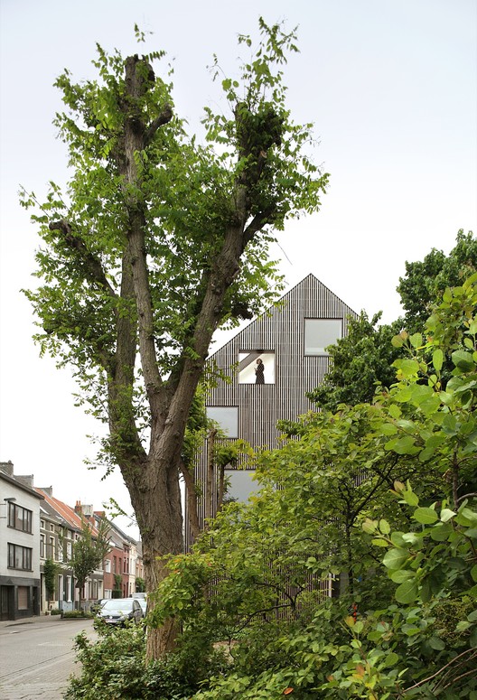 Puinhuis / FELT - Image 7 of 15