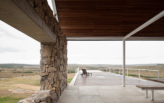 Calera del Rey House / gualano + gualano: arquitectos - Image 10 of 37
