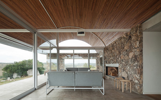 Calera del Rey House / gualano + gualano: arquitectos - Image 15 of 37