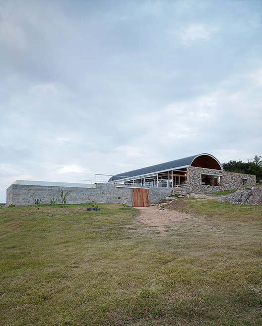 Calera del Rey House / gualano + gualano: arquitectos - Image 21 of 37