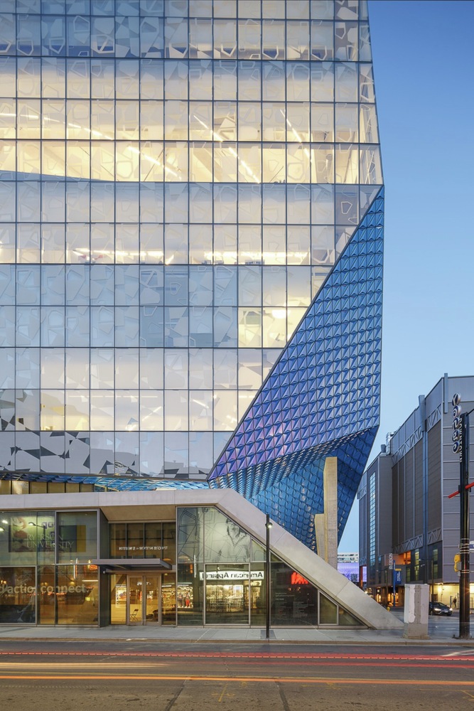 Gallery of Ryerson University Student Learning Centre / Zeidler