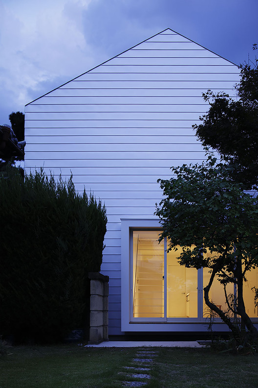 House of the Frame / S PLUS ONE architecture - Lighting