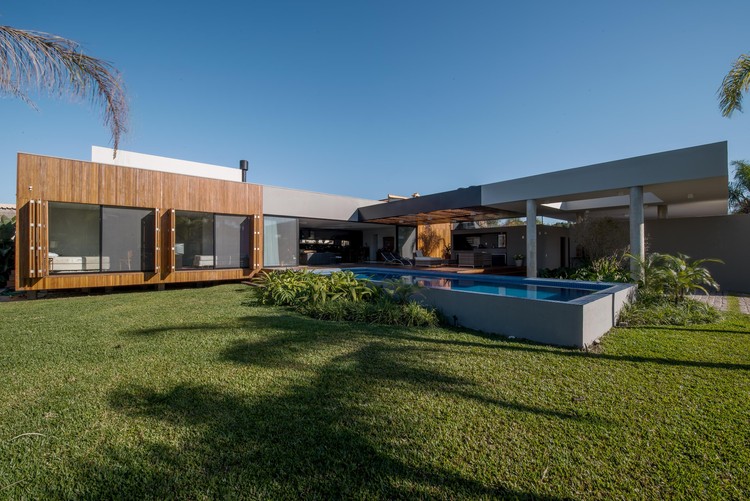 Casa do Laranjal / Rmk! Arquitetura - Fachada