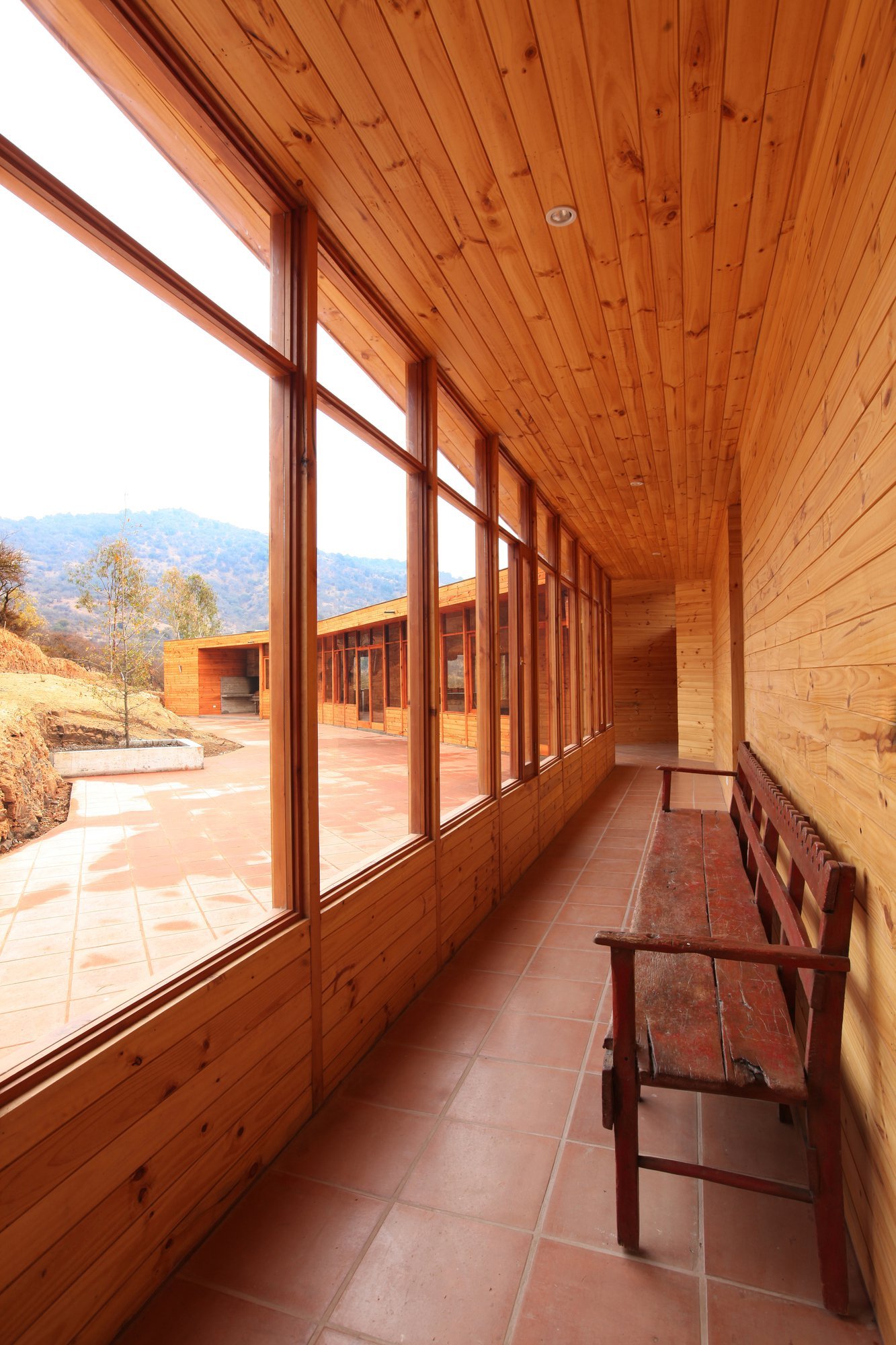 Gallery of Hill's House / Ignacio Correa 13