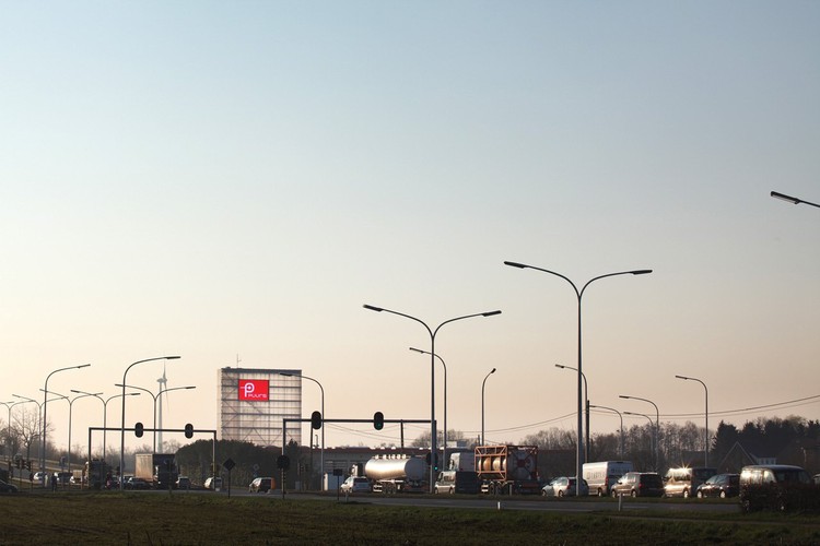 Estación de Bomberos en Puurs / Compagnie O Architects - Más Imágenes
