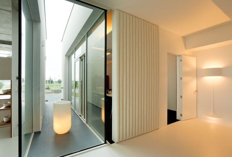 ZAJC Showroom / IPNOTIC Architecture - Más Imágenes