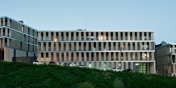 Proyecto de Construcción de 48 Viviendas en Torrelles de Llobregat / BB Arquitectes - Más Imágenes