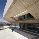 Nueva Sede Social de Caja de Badajoz / Estudio Lamela Arquitecto - Image 3 of 4