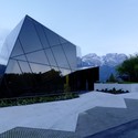 Cristal de Seminarios y Conferencias / MHM Architects - Image 4 of 4