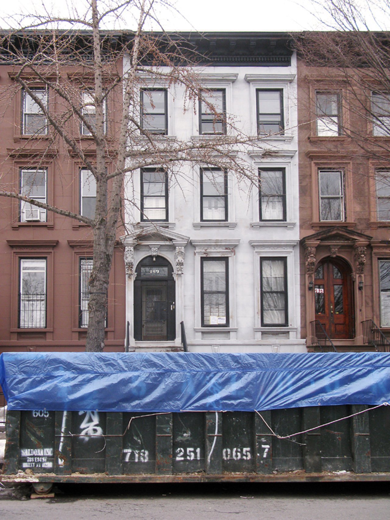 Galería de En Construcción Renovación, Park Slope / Luis Velasco