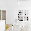 Apartamento con Veladuras / Sergi Pons - Image 2 of 4