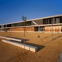 Colegio San Juan de Alicante / Orts-Trullenque Arquitectos - Image 2 of 4