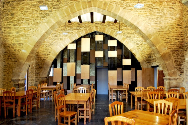 Local Municipal en la Mata de Morella - Más Imágenes