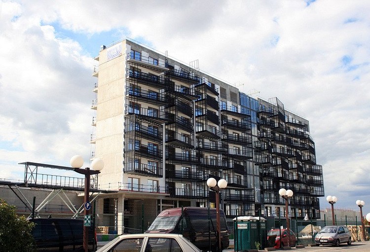 En Construcción: Edificio habitacional para estudiantes en París / OFIS - Más Imágenes