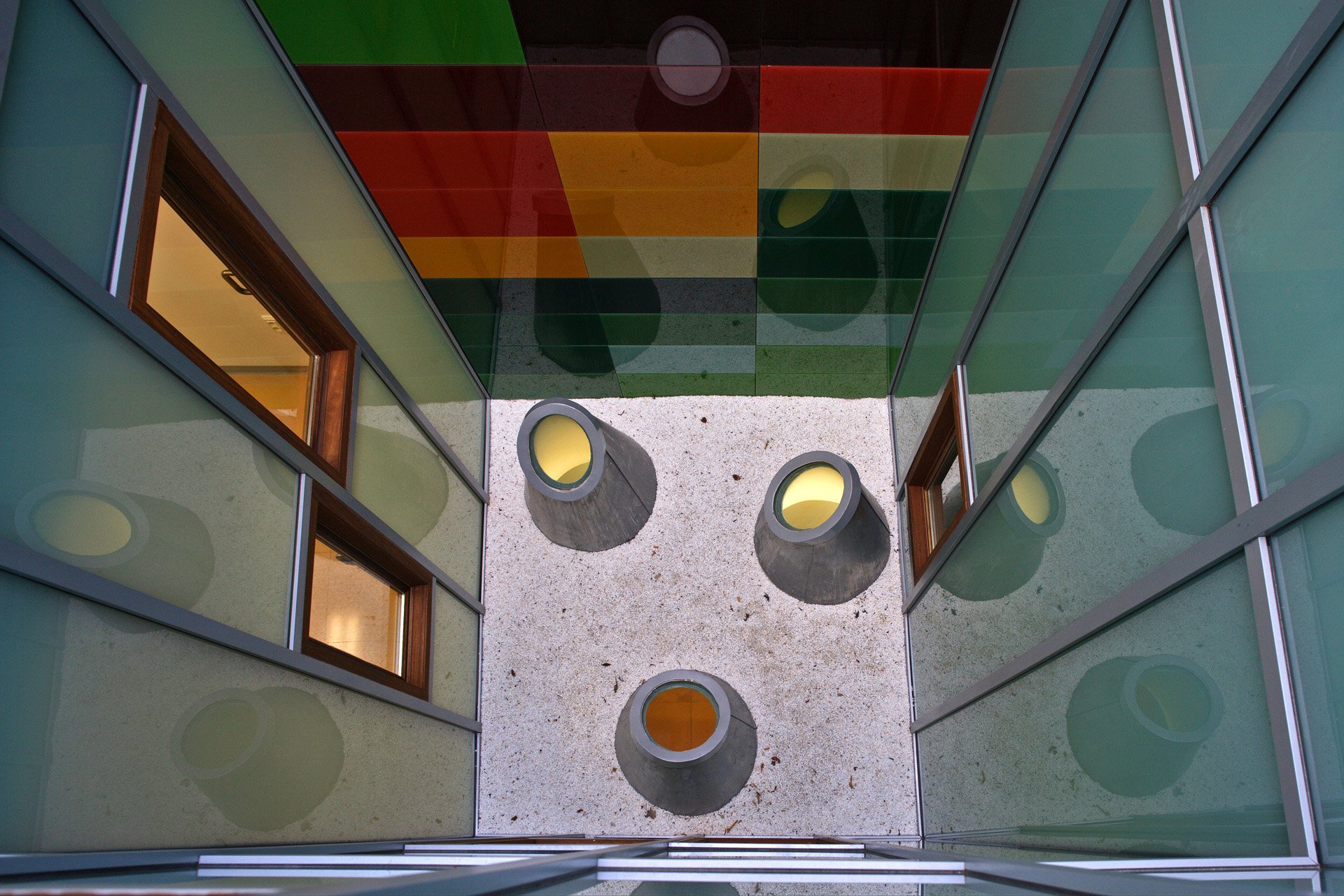 Galería de Espacio Jóven Municipal / BmasC Arquitectos - 17