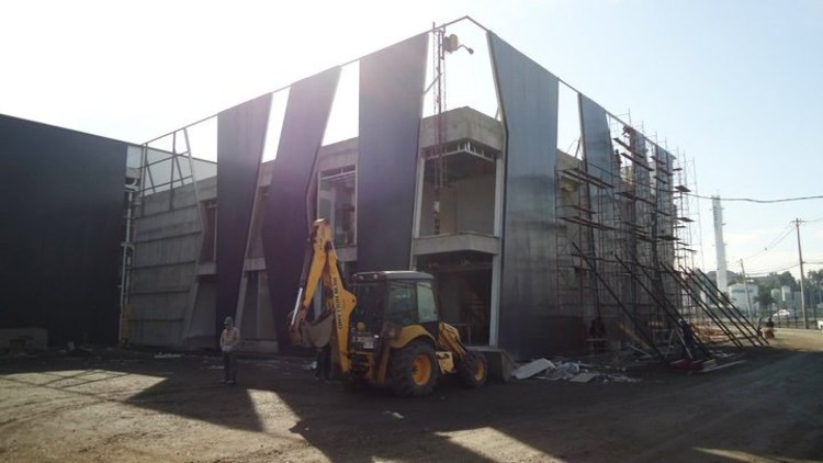 En Construcción: Planta Industrial Cristales DIALUM / Bauer Arquitectos - Más Imágenes