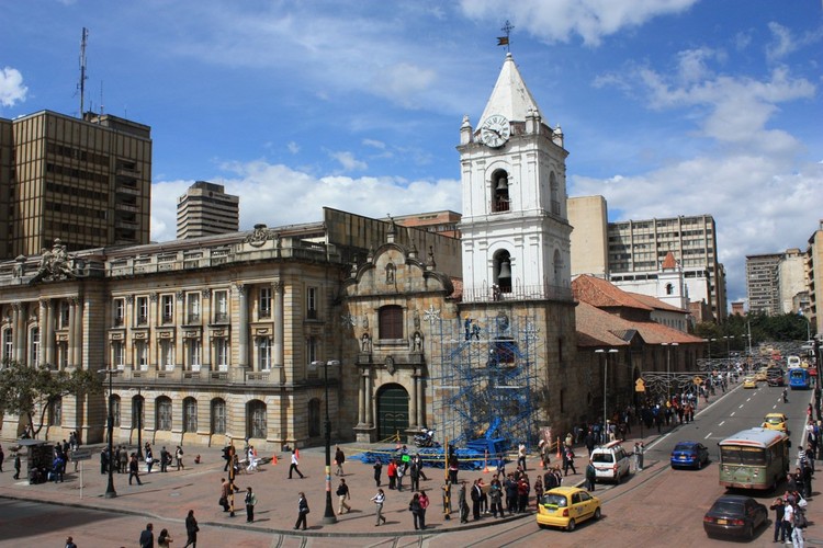 Lugares Comunes / Oficina Informal - Más Imágenes