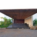 Casa Khadakvasla / SPASM Design Architects - Image 11 of 4