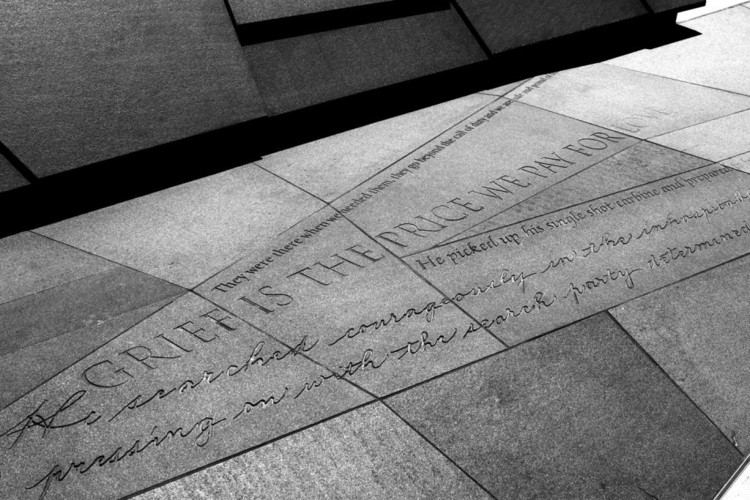 National Police Memorial / Fairweather Proberts - Más Imágenes