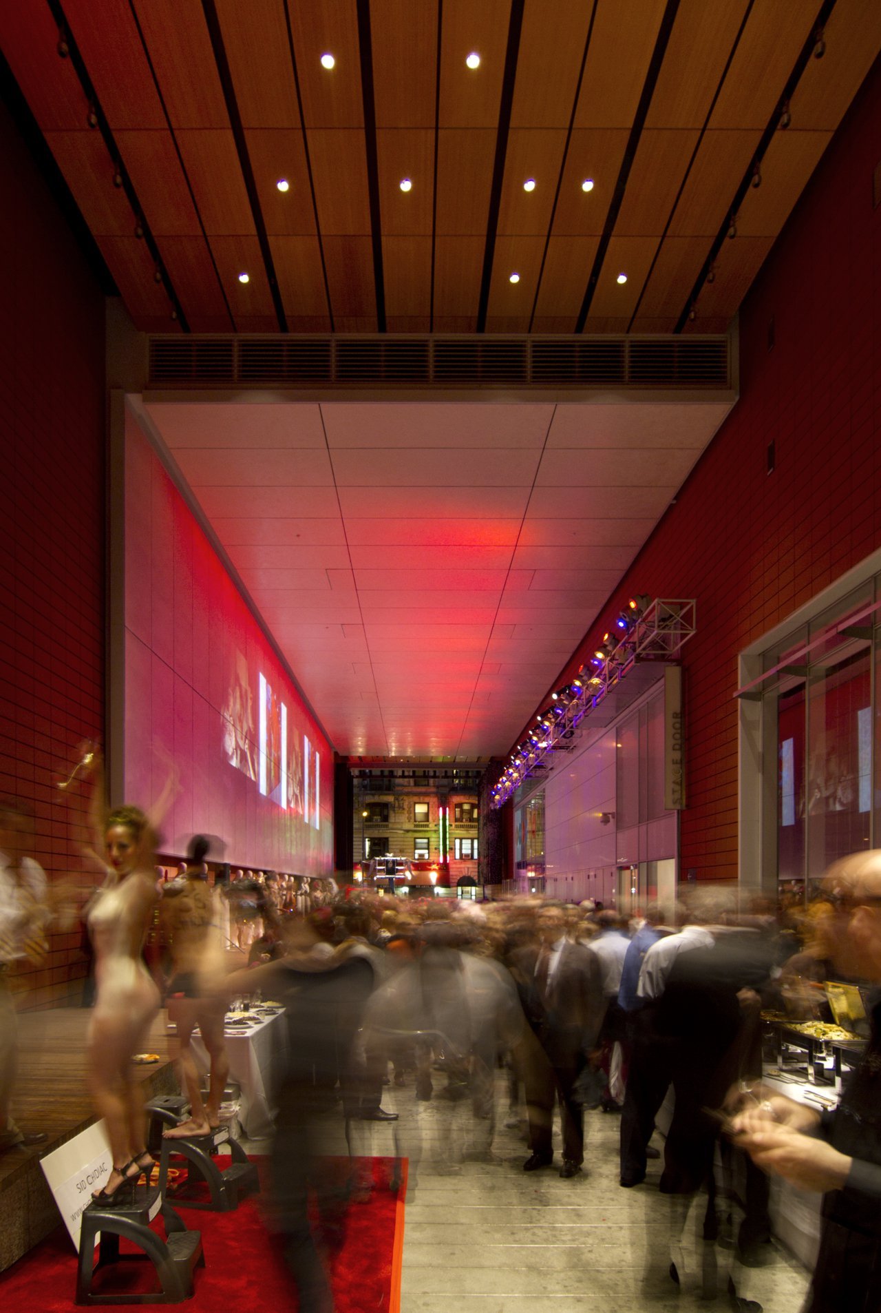 Restaurants Near Stephen Sondheim Theatre - ia713wg