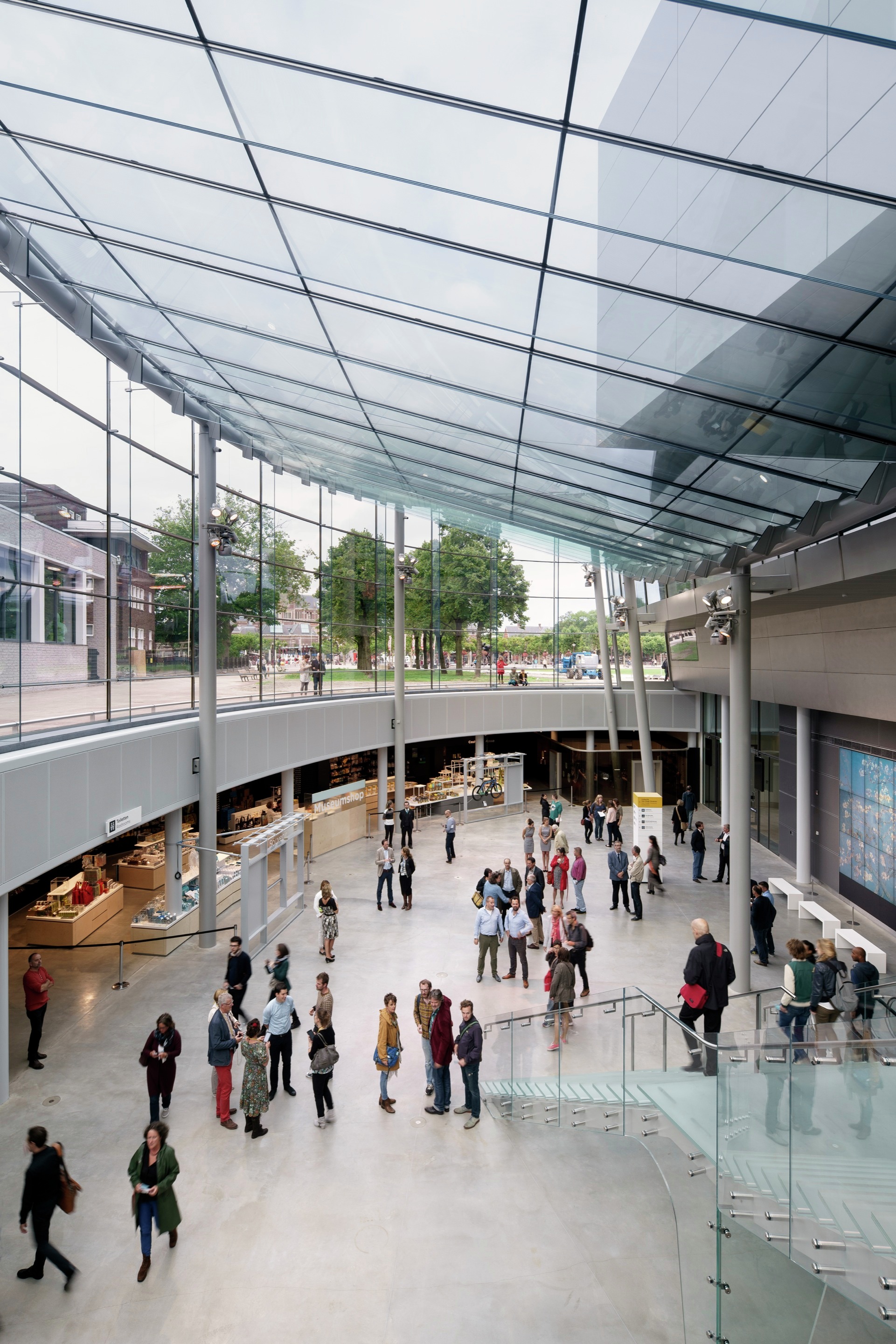 Van Gogh Museum's New Entrance / Hans van Heeswijk Architects | ArchDaily
