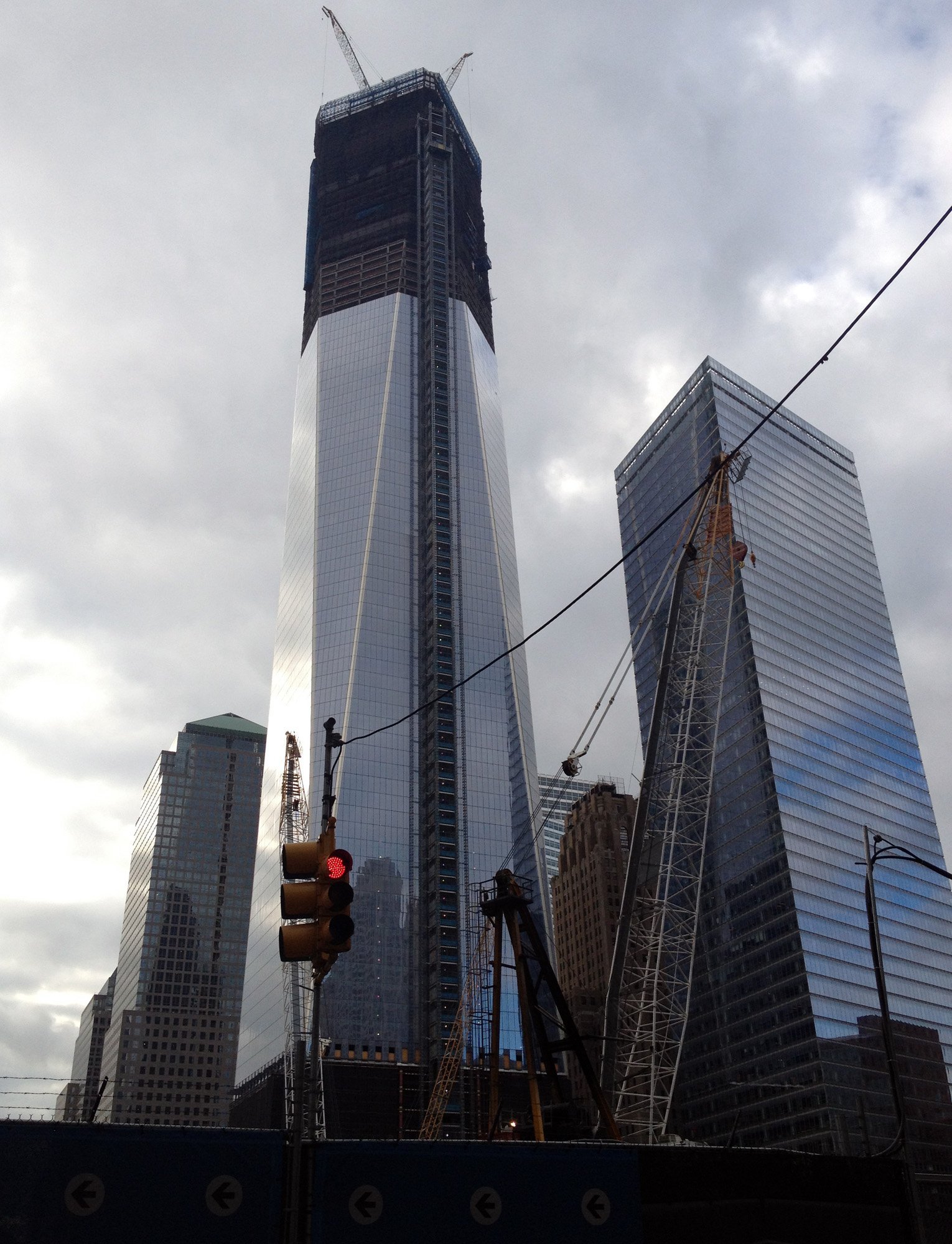 Gallery of 9/11 Retrospective / A Family Picture of the Freedom Tower - 15