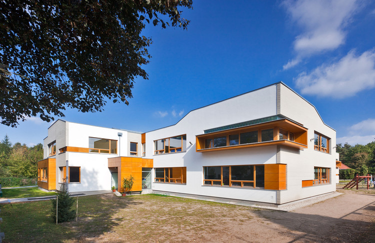 Elementary School near Warsaw / Grupa 5 Architekci - More Images