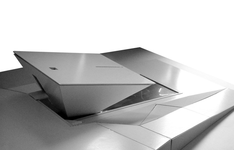 In Progress: Chapel of Eternal Light / Bernardo Rodrigues Arquitecto - More Images