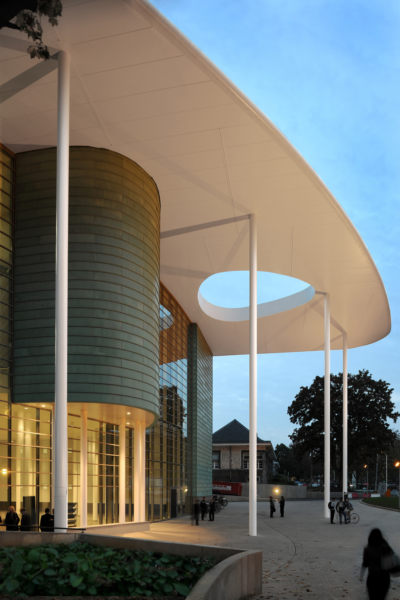 Gallery of Solvay Brussels School / ART & BUILD ARCHITECT 6