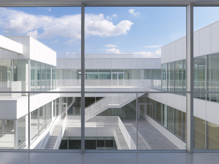 Setsunan University Hirakata / Ishimoto Architectural & Engineering Firm, Inc - More Images