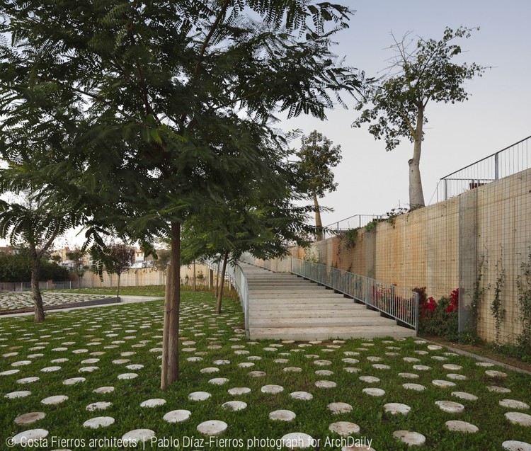Music Park in Sevilla / Costa Fierros Arquitectos - More Images