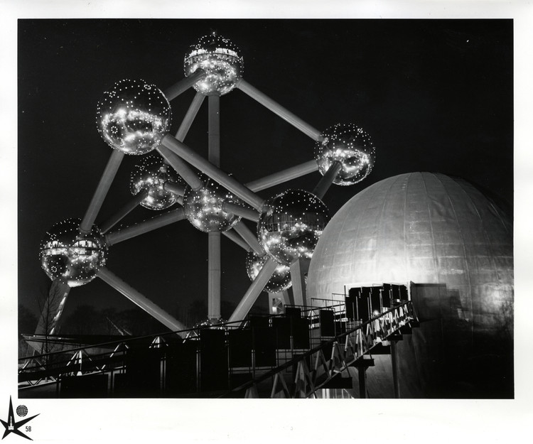AD Classics: Expo '58 + Philips Pavilion / Le Corbusier and Iannis Xenakis - More Images