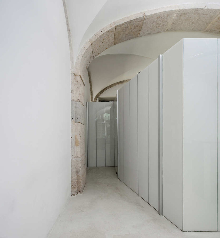 Santa Rita Restaurant / Pedro Pacheco - More Images