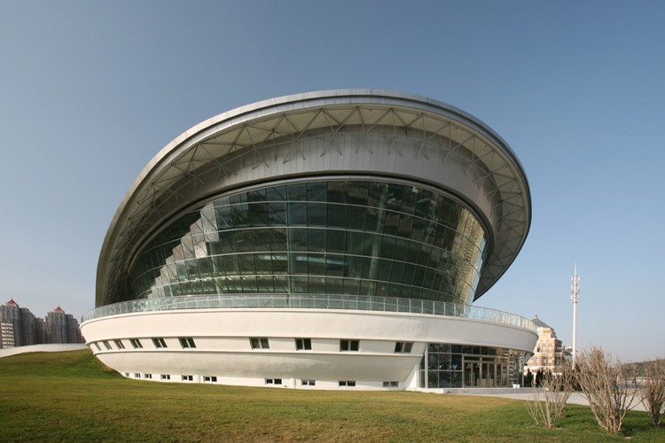 Dalian Shell Museum / The Design Institute of Civil Engineering & Architecture of DUT - More Images