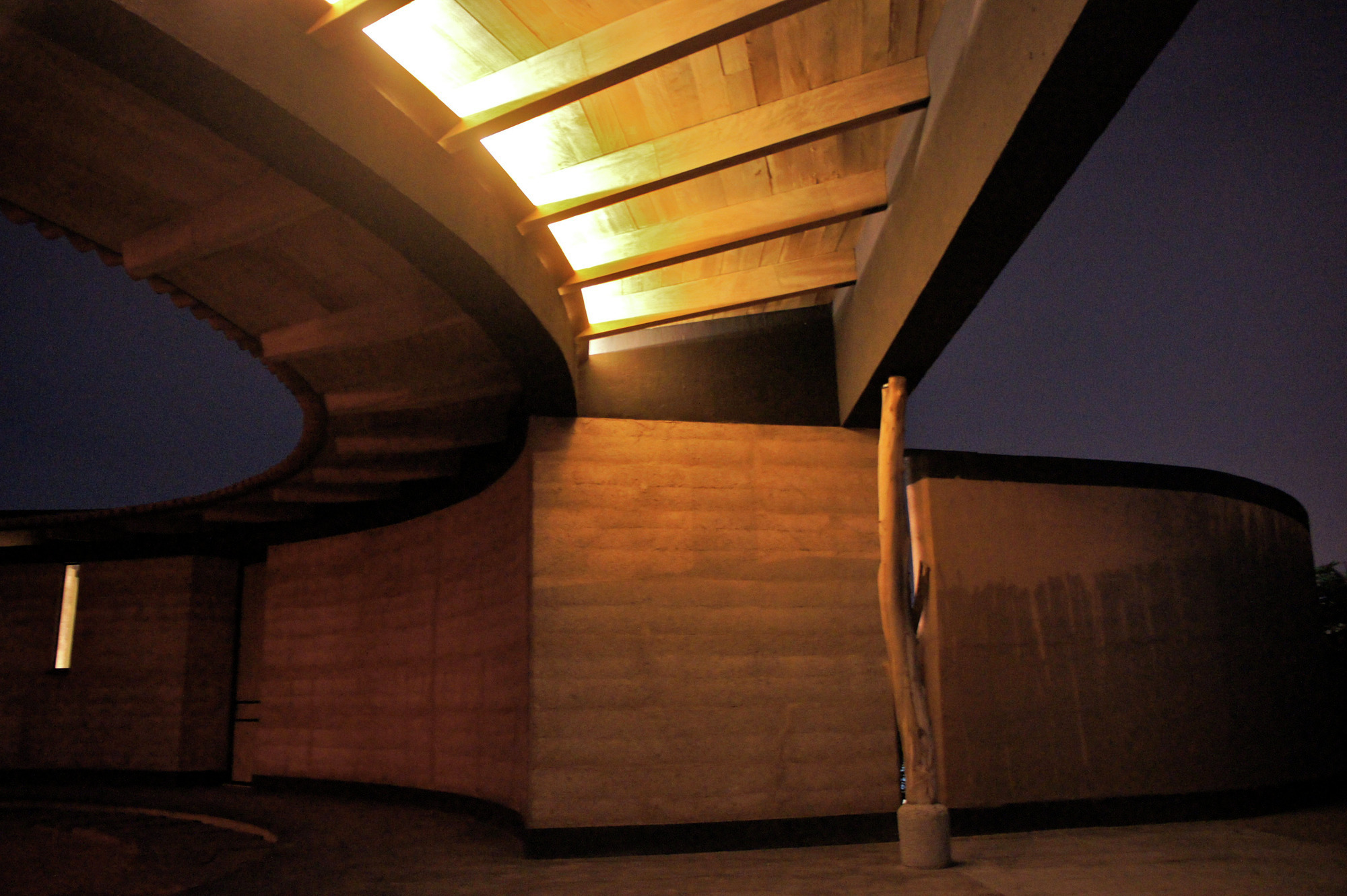 Galería de Studio House Sabinos / Juan Carlos Loyo Arquitectura 24