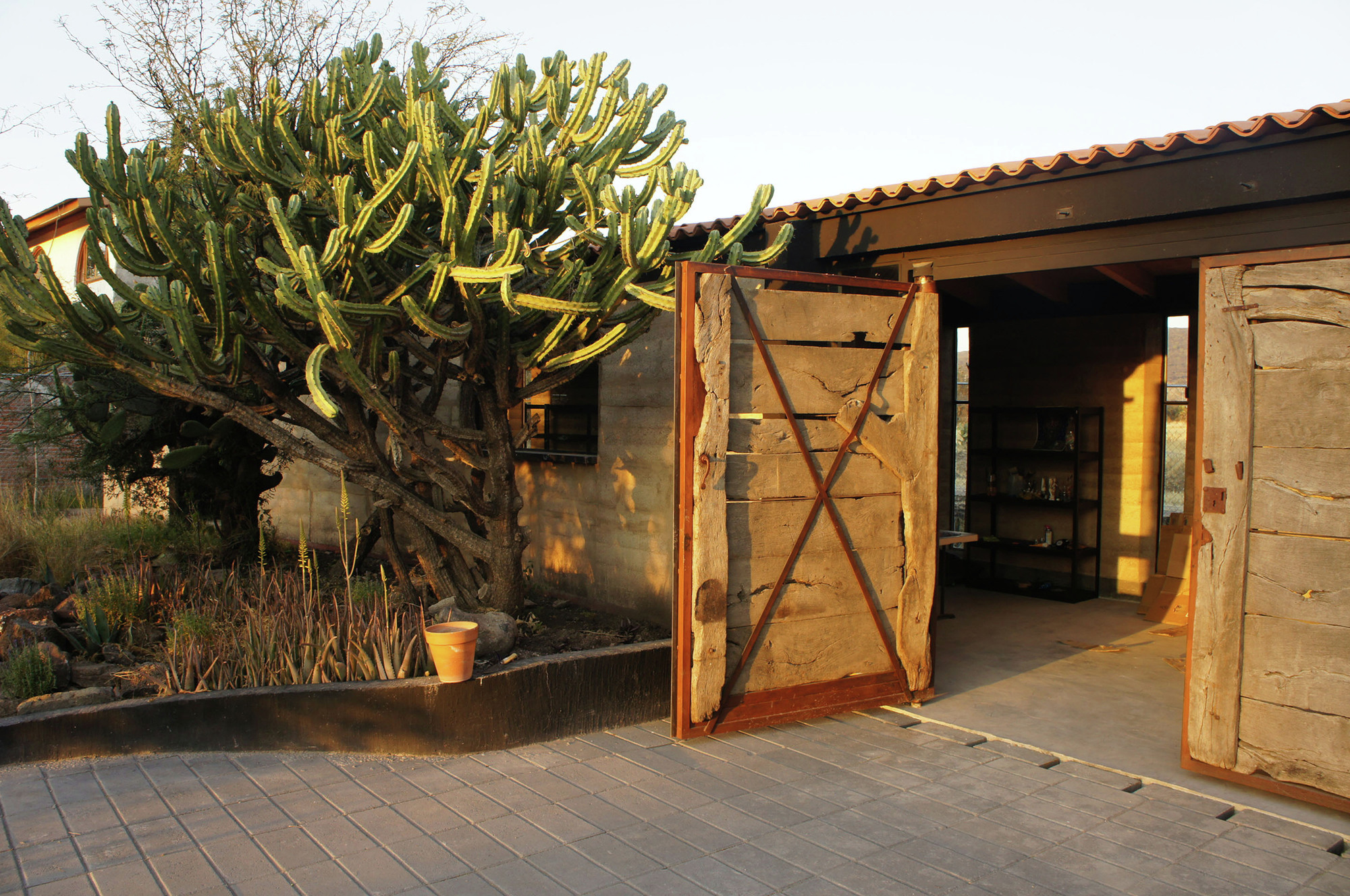 Galería de Studio House Sabinos / Juan Carlos Loyo Arquitectura - 34