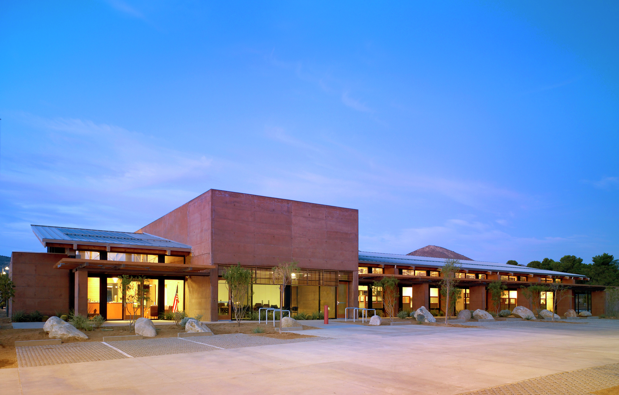 Galería de Mojave Rivers Ranger Station / Marcy Wong Donn Logan