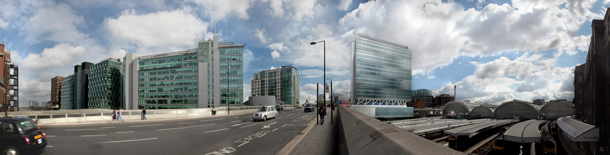 Gallery of Grimshaw submits proposal for oversite development in