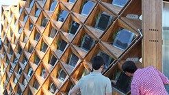 Para Eco House / Tongji University Team