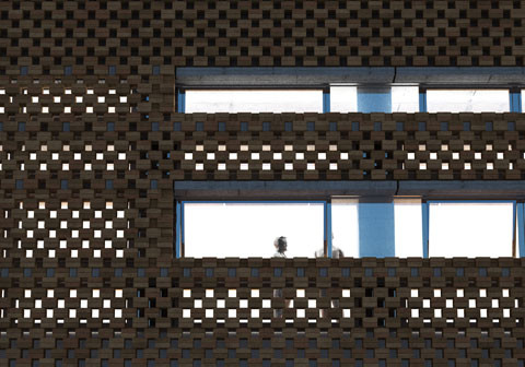 In Progress: Tate Modern Expansion / Herzog & De Meuron by © Herzog & De Meuron Source Image from archdaily.com