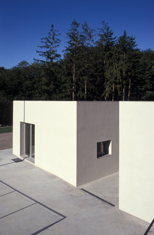 TCR Building / Lapo Ruffi Architetto