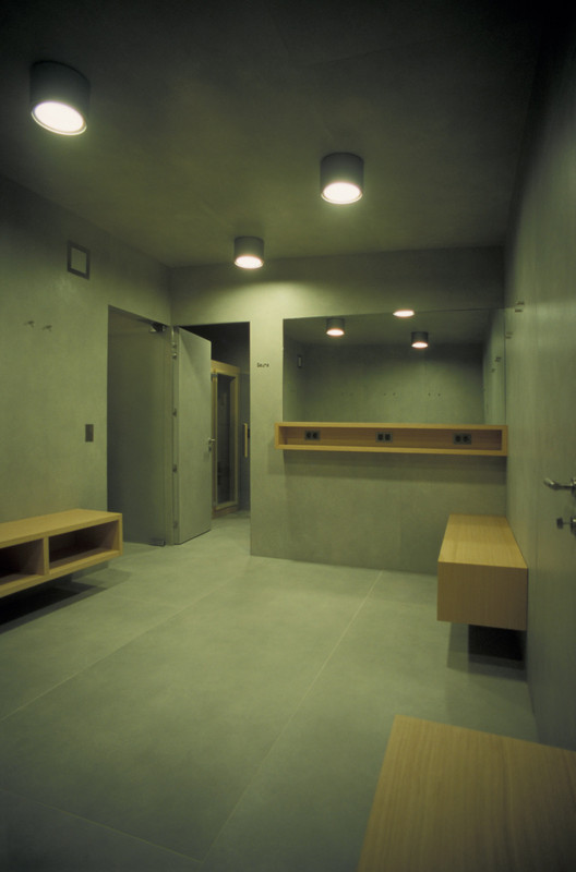 TCR Building / Lapo Ruffi Architetto