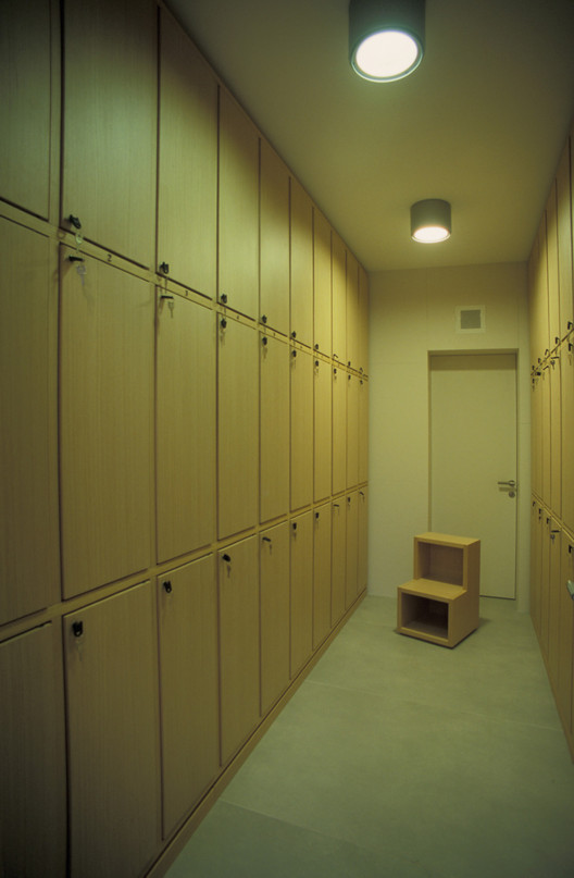 TCR Building / Lapo Ruffi Architetto