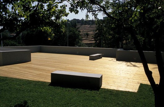 TCR Building / Lapo Ruffi Architetto