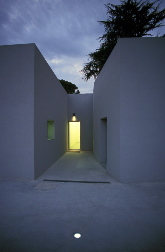 TCR Building / Lapo Ruffi Architetto