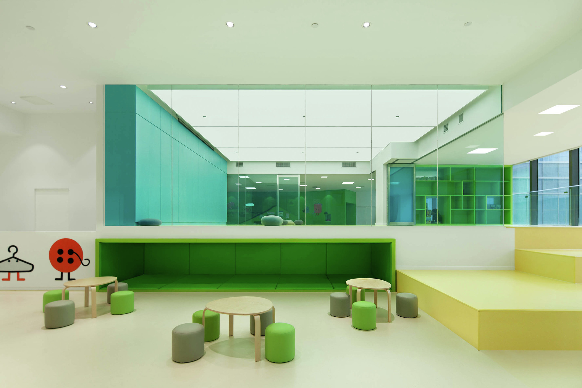 Gallery of Family Box Qingdao / Crossboundaries - 9