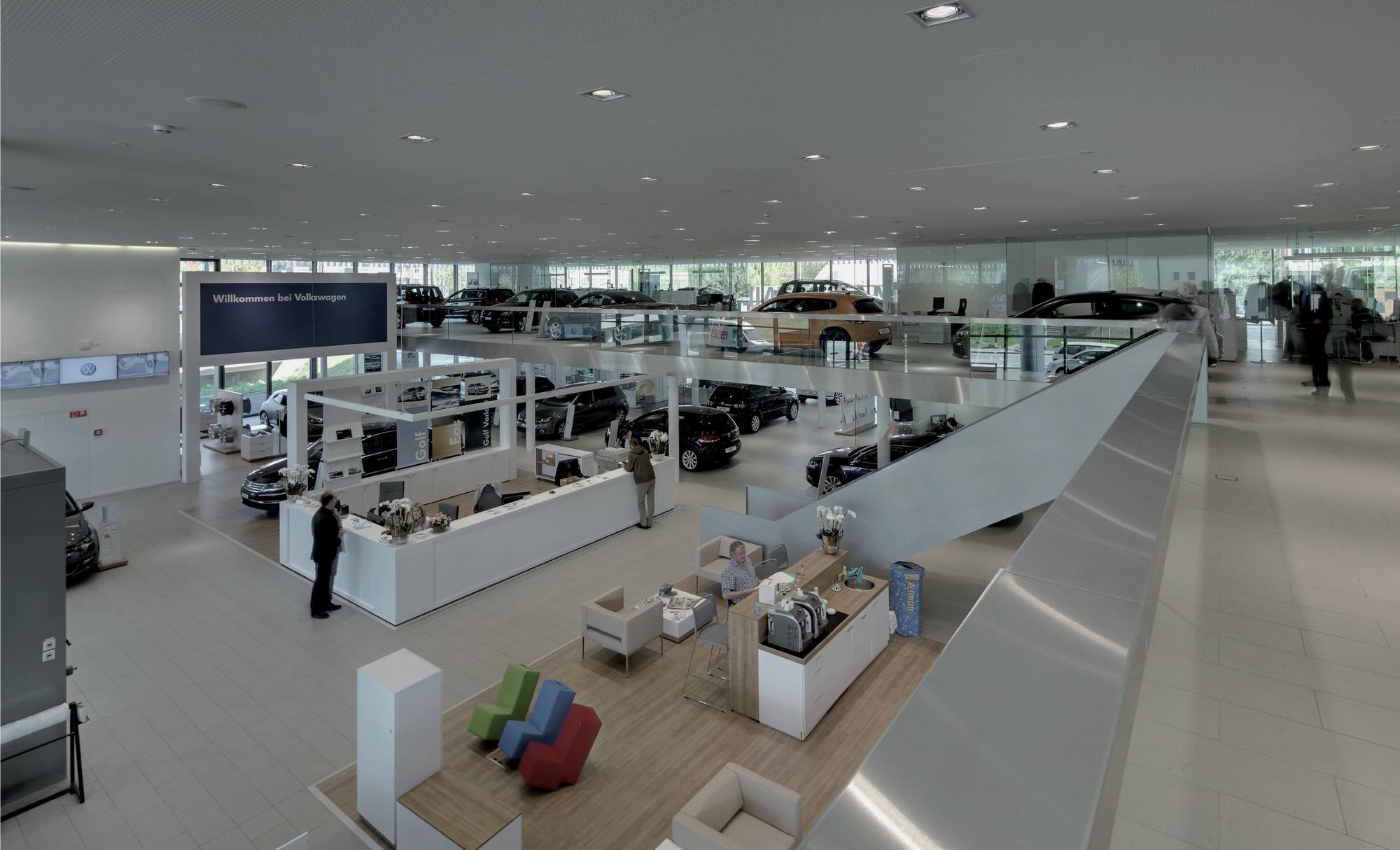 Gallery of AMAG Autowelt Zurich / Fischer Architekten - 7