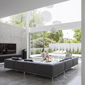 A Concrete Cut / Pitsou Kedem Architects - Sofa, Windows