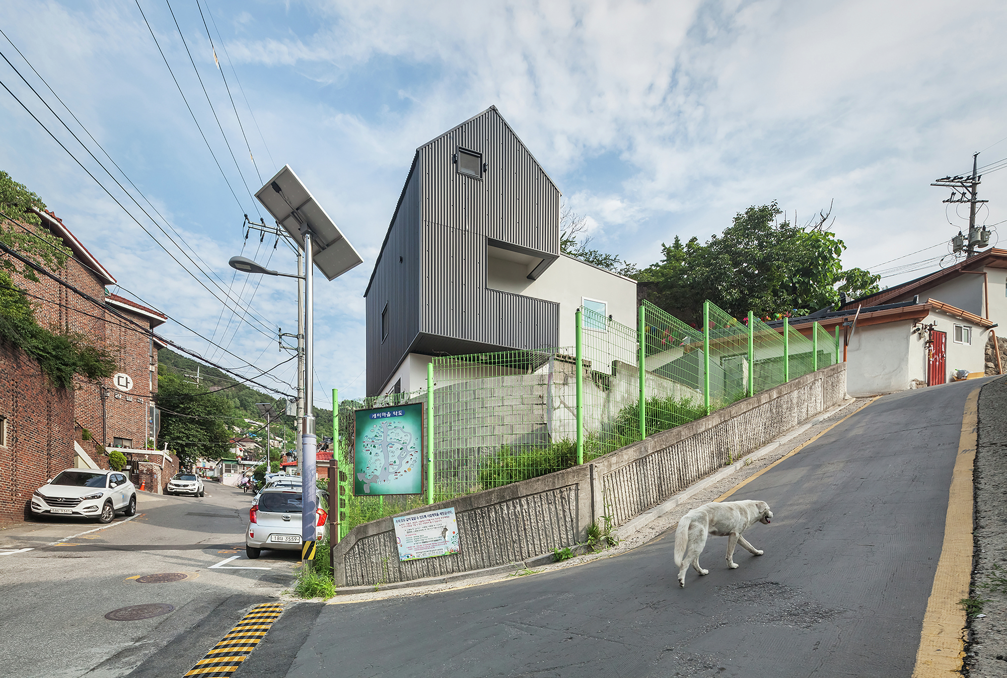 Gallery of 50m2 House / OBBA - 4